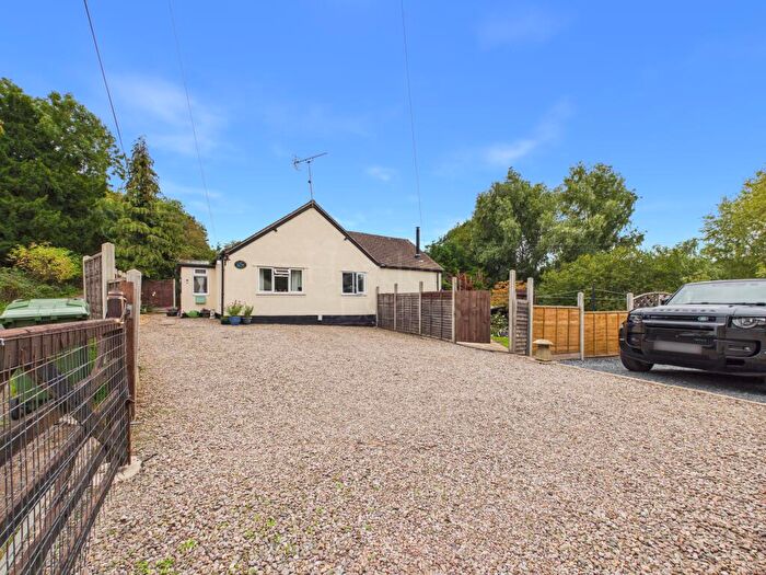 3 Bedroom Detached Bungalow For Sale In Avenbury Lane, Bromyard, HR7