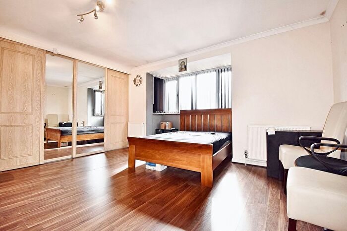 1 Bedroom Studio To Rent In Holly Lodge, Brooke Avenue, Harrow, HA2