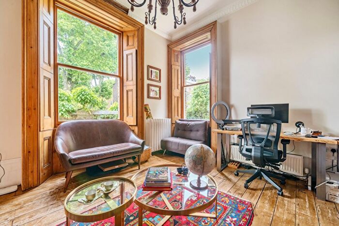 4 Bedroom Maisonette To Rent In Leamington Road Villas, London, W11