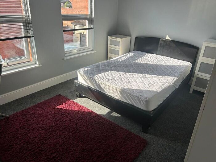 1 Bedroom Detached House To Rent In Room, King Richard Street, CV2