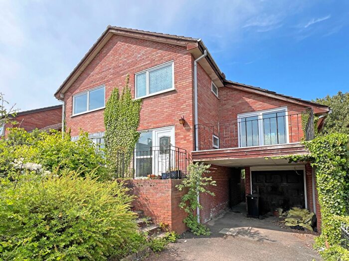 4 Bedroom Detached House For Sale In Huntsmans Close, Bridgnorth, WV16