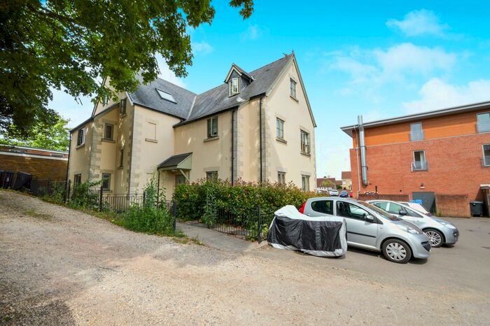 1 Bedroom Flat To Rent In The Pippin, Calne, SN11