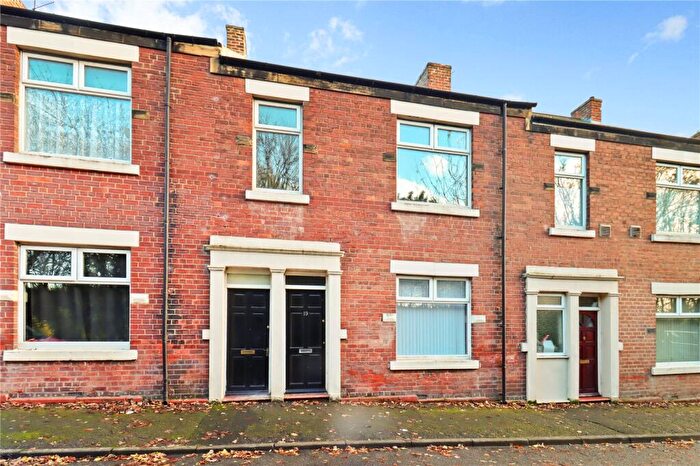 3 Bedroom Flat To Rent In Brinkburn Street, Wallsend, Tyne And Wear, NE28