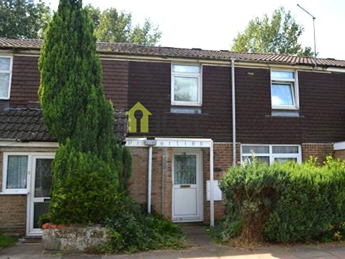 3 Bedroom Terraced House To Rent In Pell Court, Abington, Northampton, NN3