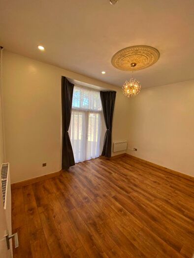 Studio To Rent In Carlyle Road, Birmingham, B16