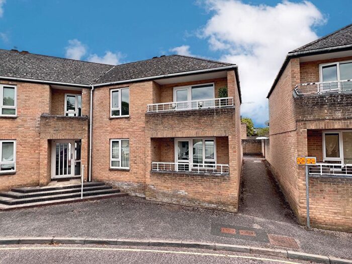 1 Bedroom Flat To Rent In Tauntfield Close, Taunton, TA1