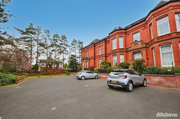 2 Bedroom Flat For Sale In Lawson Road, Runcorn, WA7