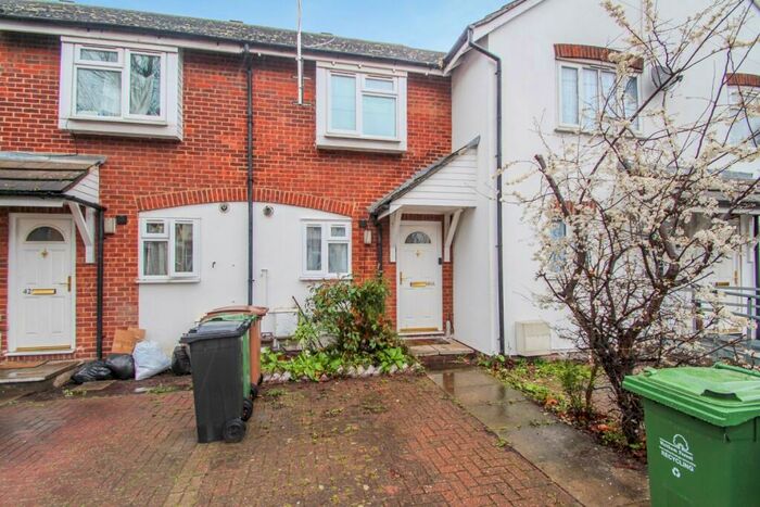 2 Bedroom Terraced House To Rent In Granleigh Road, Leytonstone, London, E11