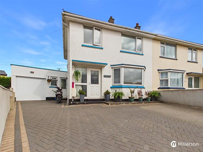 3 Bedroom Property For Sale In Treloweth Terrace, Park Bottom, Redruth, TR15