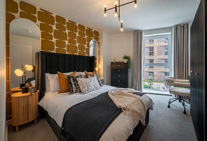 2 Bedroom Apartment For Sale In Lyon Quarter, Brighton And Hove, BN3