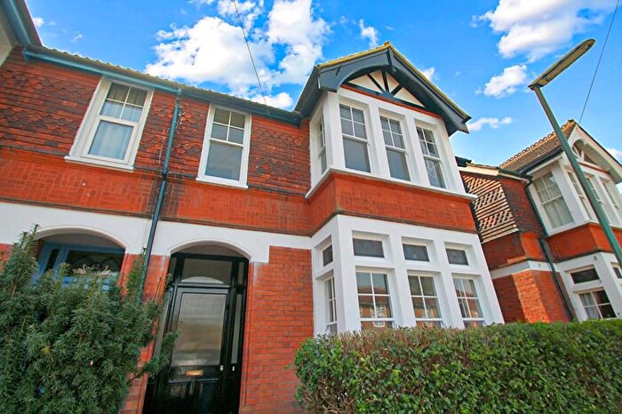 2 Bedroom Maisonette To Rent In Richmond Road, Staines-Upon-Thames, TW18