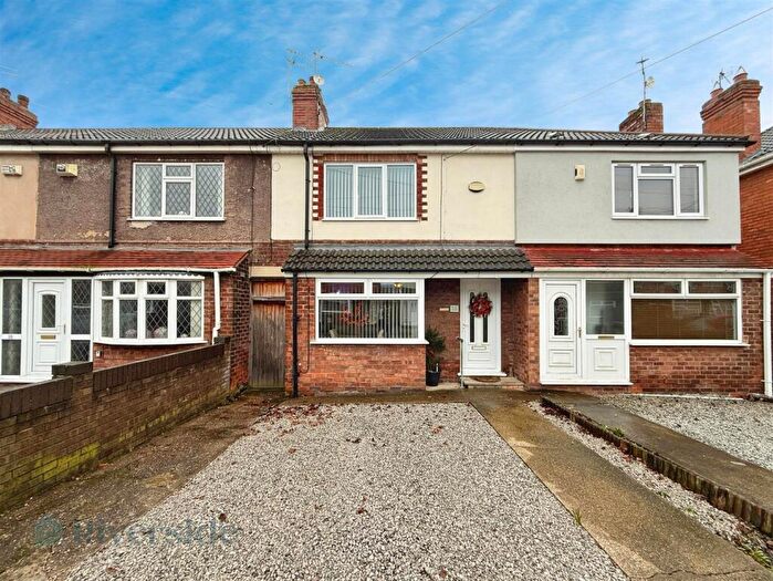 2 Bedroom Terraced House For Sale In Harewood Avenue, Hull, HU9