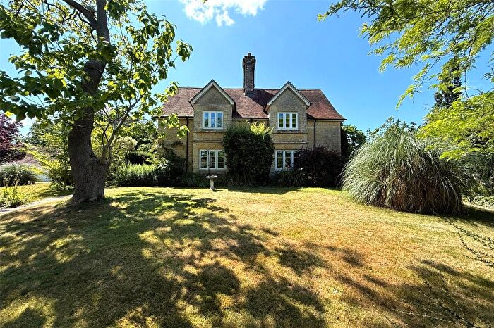 4 Bedroom Detached House For Sale In West Orchard, Shaftesbury, SP7