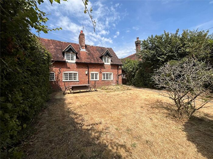 4 Bedroom Country House For Sale In Knapp Lane, Ampfield, Romsey, Hampshire, SO51