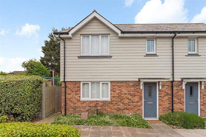 3 Bedroom Semi Detached House To Rent In Millstrood Road, Whitstable, CT5