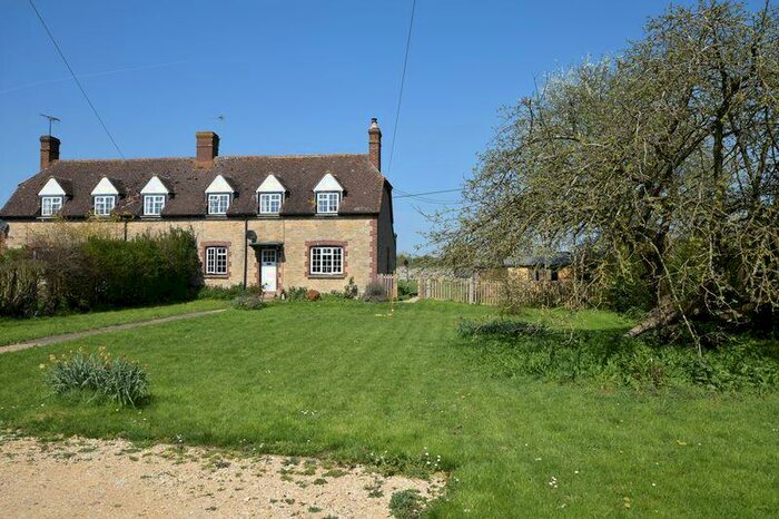3 Bedroom Semi-Detached House To Rent In Latchford Lane, Great Haseley, OX44