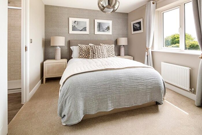 3 Bedroom Detached House For Sale In Elm Tree Avenue, Frinton On Sea, Essex, CO13