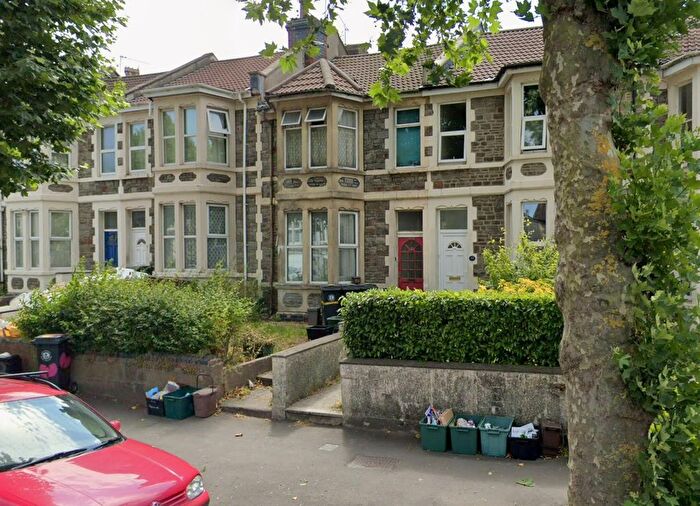 4 Bedroom Terraced House For Sale In Fishponds Road, Fishponds, BS16