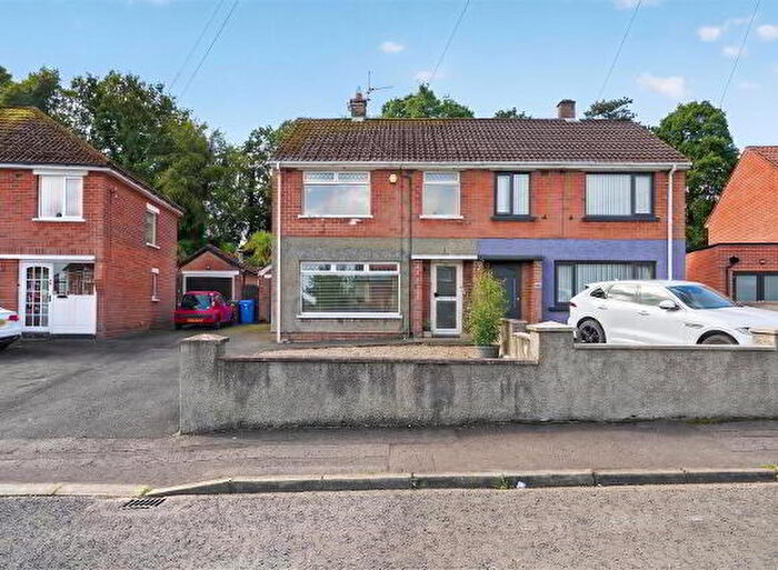 3 Bedroom Semi-Detached House For Sale In Erinvale Avenue, Belfast, BT10