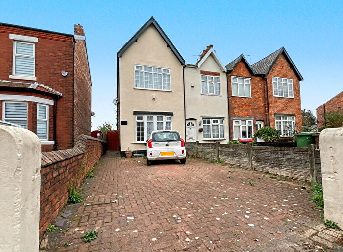 2 Bedroom End Of Terrace House For Sale In Bedford Road, Birkdale, Southport, PR8