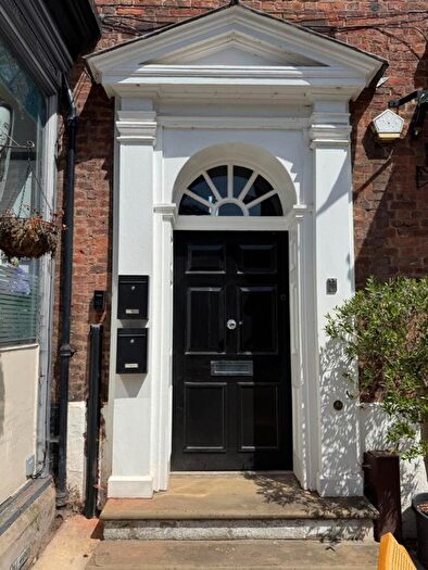 1 Bedroom Apartment For Sale In High Street, Tarporley, CW6
