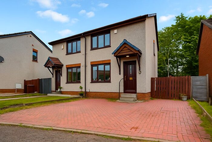 2 Bedroom Semi-Detached House To Rent In Netherwood Park, Deans, Livingston, EH54