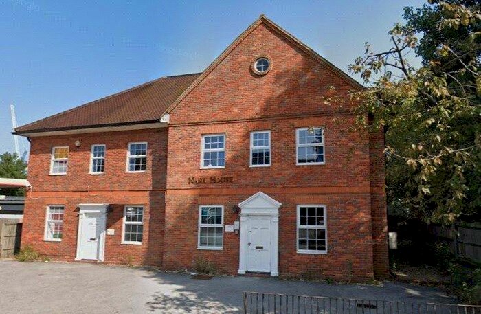 1 Bedroom Apartment To Rent In London Road, Hemel Hempstead, Hertfordshire, HP3