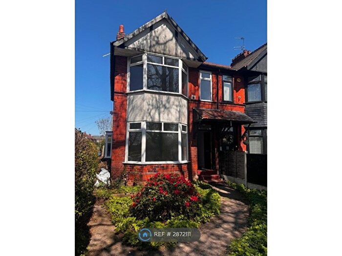 3 Bedroom Semi Detached House To Rent In Edgeley Road, Stockport, SK3
