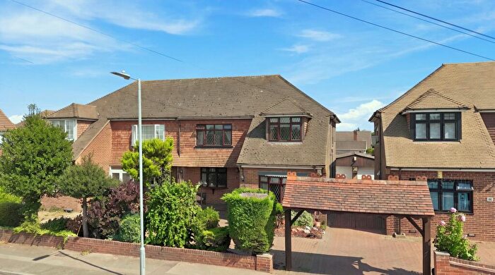 3 Bedroom Semi-Detached House For Sale In Heath Road, Orsett Heath, RM16