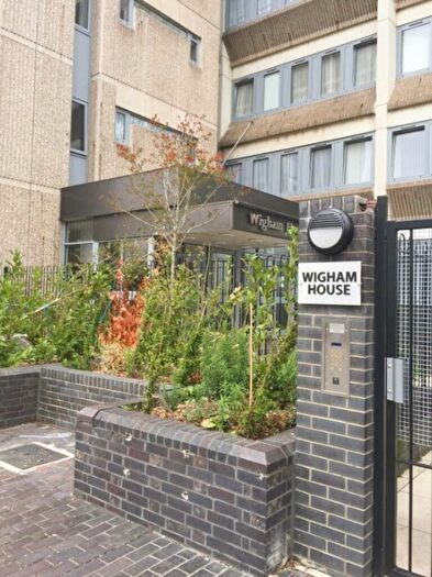 Studio To Rent In Wigham House, Barking, IG11