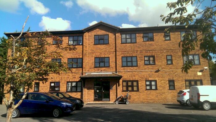 1 Bedroom Flat To Rent In Lawn Close, Swanley, BR8