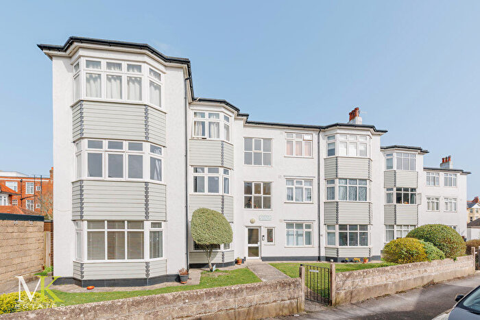 1 Bedroom Flat For Sale In Bolton Close, Bournemouth, BH6