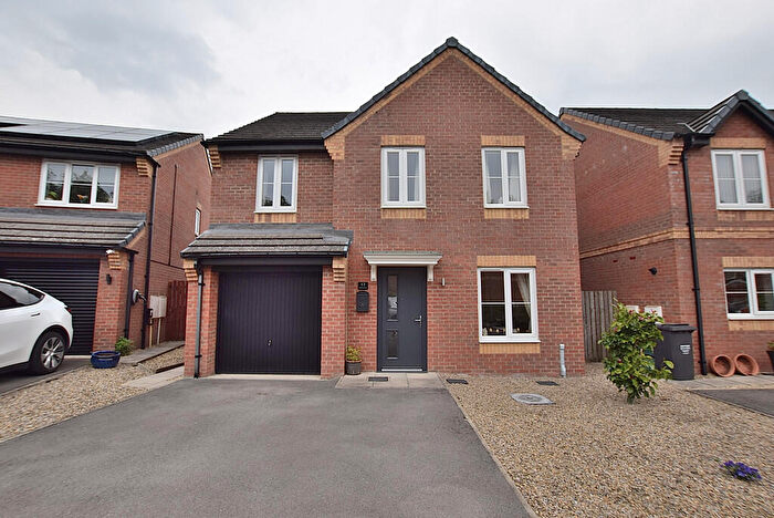 4 Bedroom Detached House For Sale In Maple Avenue, Colburn, DL9