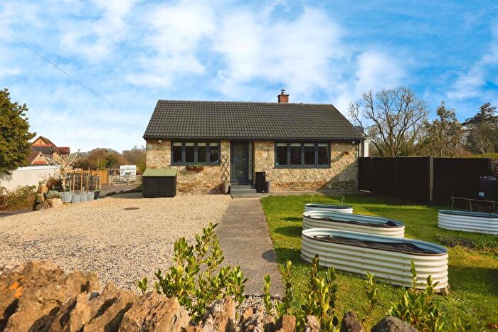 2 Bedroom Detached Bungalow For Sale In ., Bourton, Gillingham, SP8