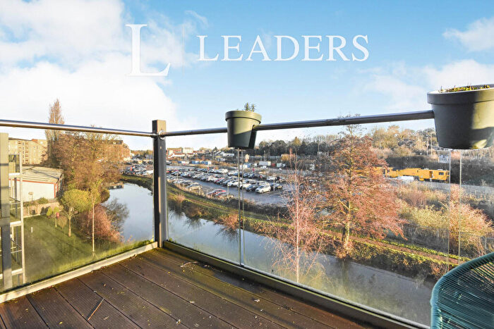 2 Bedroom Apartment To Rent In River View, Bishops Stortford, CM23