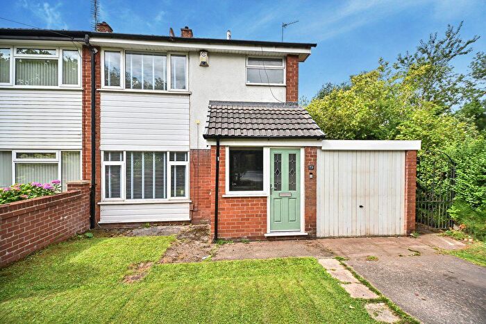 3 Bedroom Semi Detached House For Sale In Golborne Road, Warrington, WA3