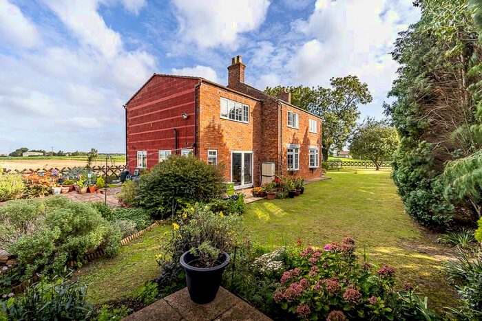 4 Bedroom Detached House For Sale In Fen Road, Frampton, Boston, PE20