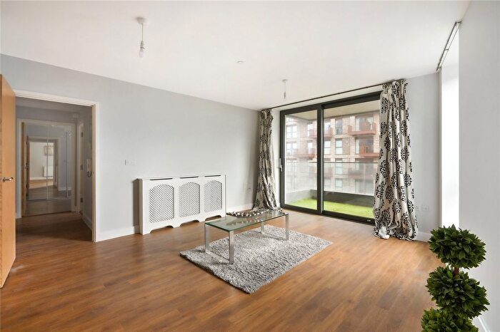 2 Bedroom Flat To Rent In Agnes George Walk, London, E16