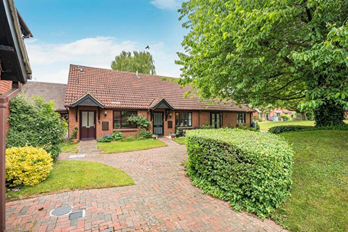 1 Bedroom Retirement Property For Sale In Orchard Walk, Watlington, OX49