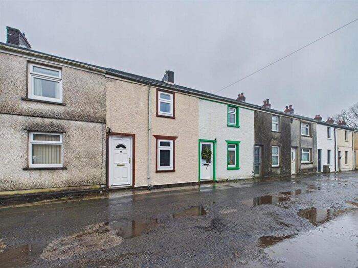 2 Bedroom Terraced House For Sale In Gwendraeth Row, Pontyberem, Llanelli, SA15
