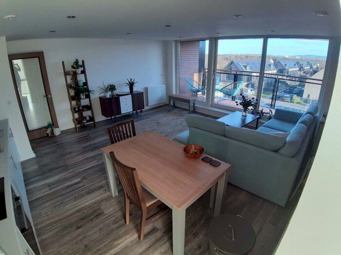 2 Bedroom Flat To Rent In Auckland Wynd, Glasgow, G40