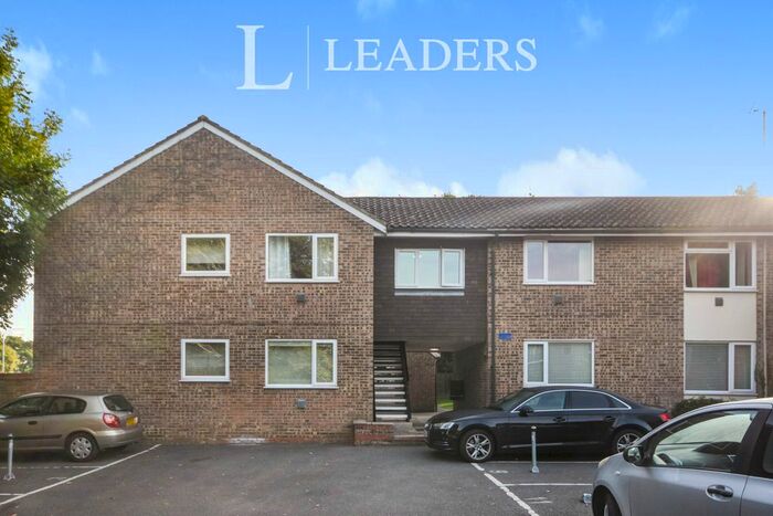 1 Bedroom Flat To Rent In Crouch Court, Harlow, CM20