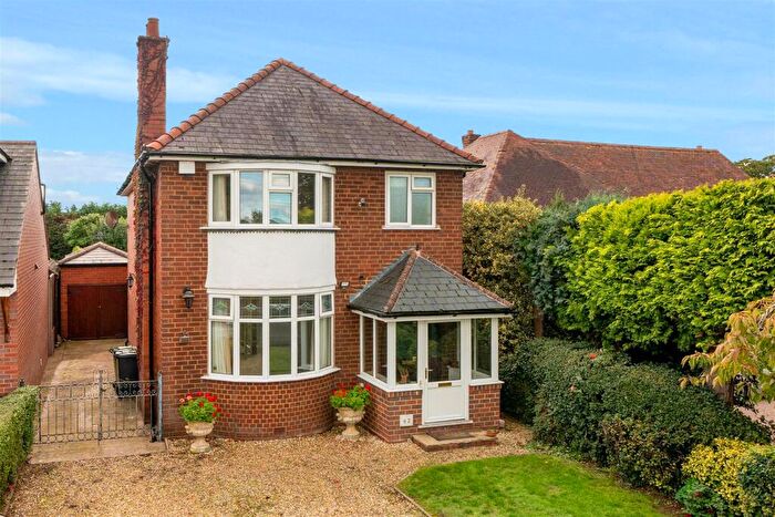 4 Bedroom Detached House For Sale In Belbroughton Road, Kidderminster, DY10