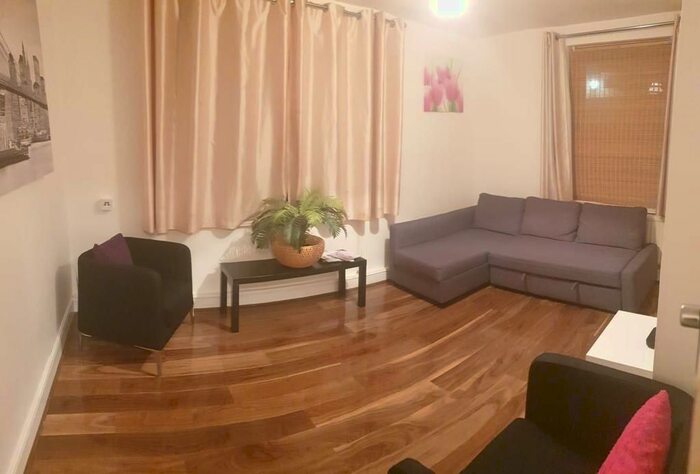 5 Bedroom Terraced House To Rent In Studley Road, London, E7