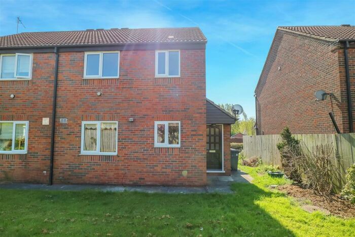 1 Bedroom Semi-Detached House To Rent In Heatherburn Court, Newton Aycliffe, DL5