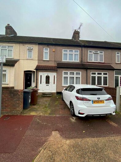 3 Bedroom Terraced House To Rent In Westminster Gardens, Barking, IG11