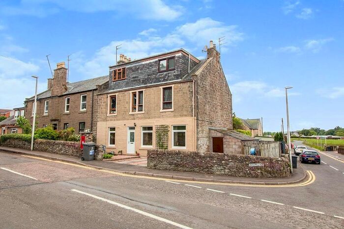 2 Bedroom Flat To Rent In Rowan Place, Bridgefoot, Dundee, Angus, DD3