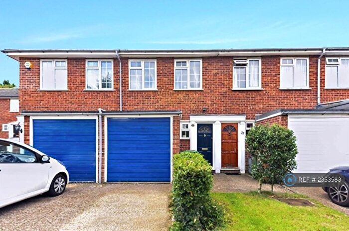 2 Bedroom Terraced House To Rent In Brandy Way, Sutton, SM2