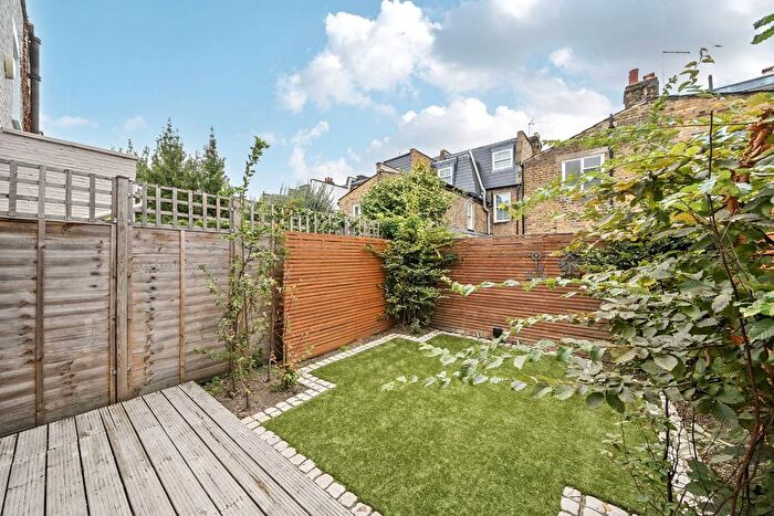 4 Bedroom Terraced House To Rent In Kinnoul Road, Barons Court, London, W6