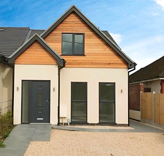 3 Bedroom House To Rent In Inkerman Drive, Hazlemere, High Wycombe, HP15